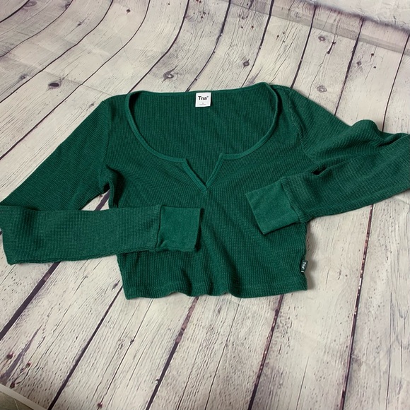 TNA GREEN LONG SLEEVE - Picture 1 of 2